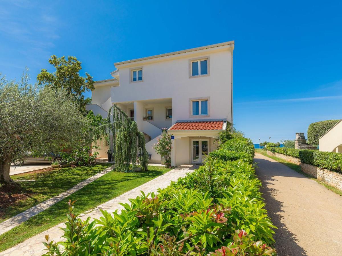 אומאג Apartment Mira-2 By Interhome מראה חיצוני תמונה